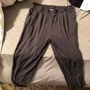 American eagle joggers